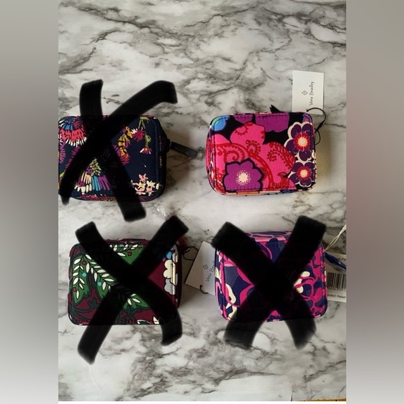 Vera Bradley Handbags - Brand new Vera Bradley Travel Pill Case